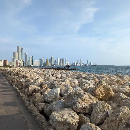U-Go Elegante Apto En Crespo Con Vista Al Oceano